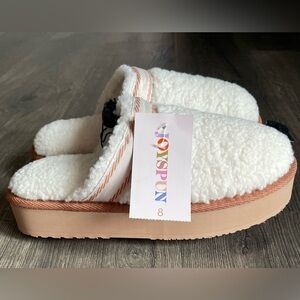 Joyspun Women’s Teddy Fleece Platform Clog Sherpa Slippers Cream Size 8